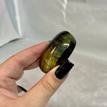 Load image into Gallery viewer, Tiger Eye Palmstone
