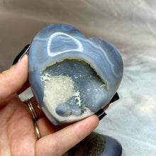 Load image into Gallery viewer, Druzy Agate Hearts

