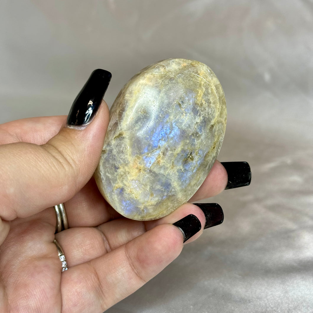 Russian Belomorite Moonstone Palmstone
