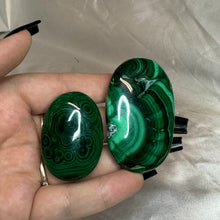 Load image into Gallery viewer, Malachite Palmstones
